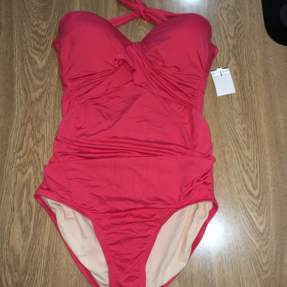 Brand new Mossimo swimsuit- Pink - medium